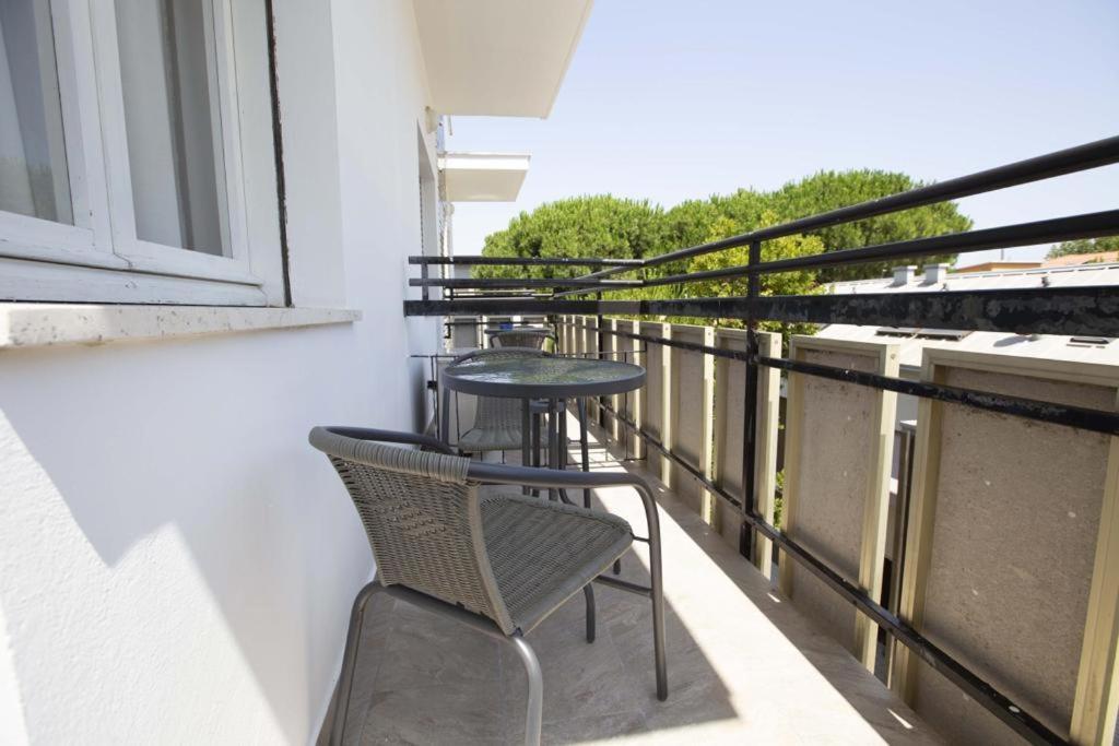 Hotel Elite Cervia Bagian luar foto