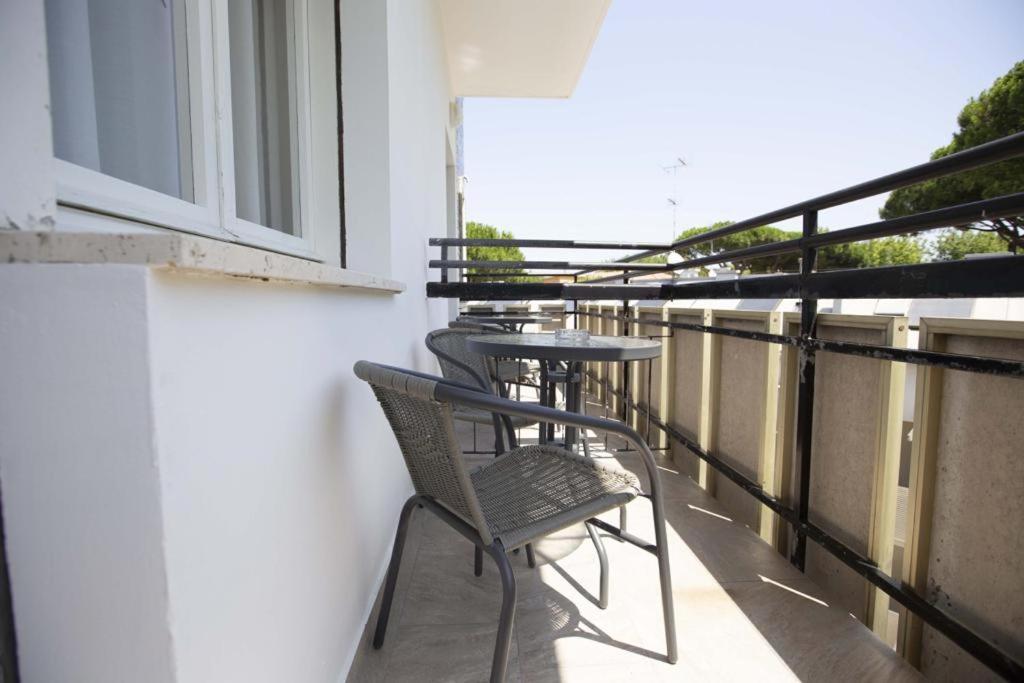 Hotel Elite Cervia Bagian luar foto